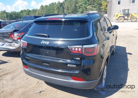 2018 Jeep Compass Latitude 4X4 из США, поврежденный, VIN 3C4NJDBB7JT230826